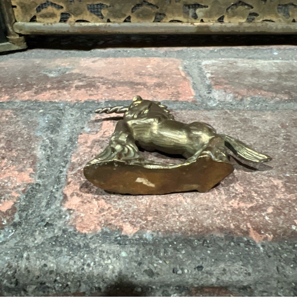 Vintage Solid Brass Unicorn Figurine - Elegant Home Accent/paper weight - Picture 6 of 8